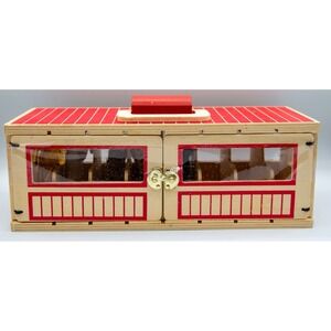 Melissa & Doug Take Along Show Horse Stable Play Set